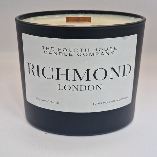 Richmond - Soy Wax Candle with Cracking Wood Wick. 220g