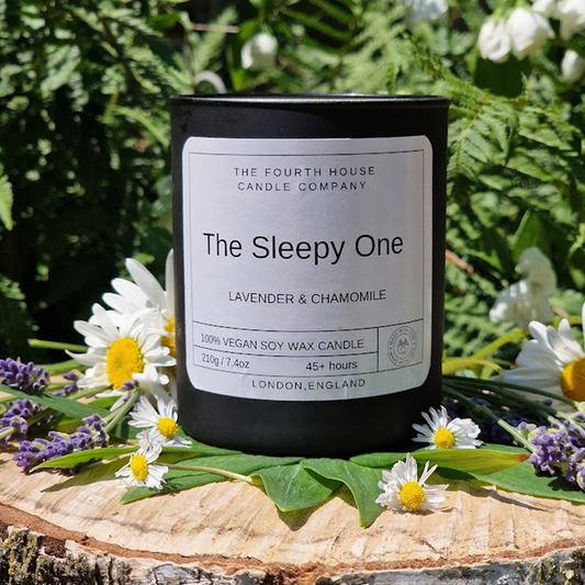 The Sleepy One (Lavender and Chamomile) - Soy Wax Candle with Cracking Wood Wick. 220g - Hand Poured in Small Batches, Highly Scented, Clean Burning, Long Lasting and Eco - friendly.